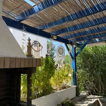 Gelly's Ξενοδοχείο με διαμερίσματα 3*