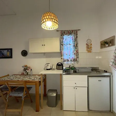 Aparthotel Gelly's Aliki (Paros)