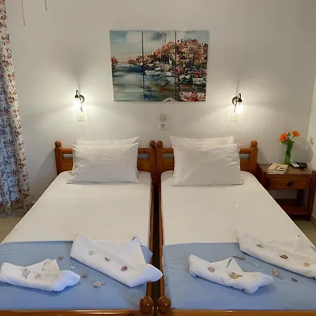 Aparthotel Gelly's 3*