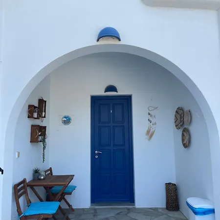 Gelly's Aparthotel 3*